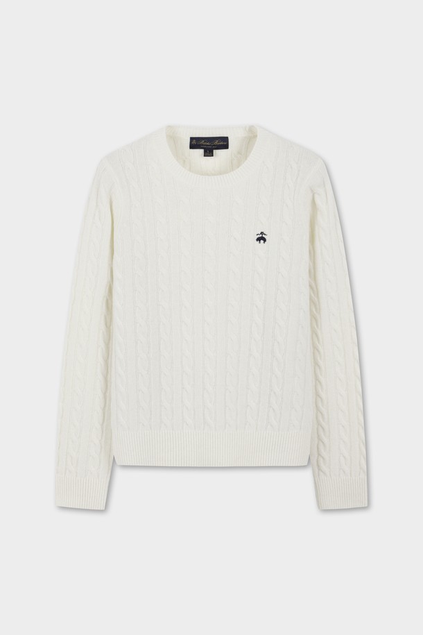 따뜻하고 포근한 여성 울 케이블 스웨터 (아이보리) 입니다. 클래식하고 베이직한 디자인으로 가을, 겨울에 활용하기 좋습니다. 부드러운 울 소재로 제작되어 뛰어난 촉감을 자랑하며, 라운드넥과 긴소매, 클래식핏으로 편안한 착용감을 선사합니다. 케이블 패턴이 돋보이며, 가슴 부분에는 Golden Fleece 로고 디테일이 있습니다. 겨울 데일리룩, 모임룩, 카페룩 등 다양한 TPO에 맞춰 클래식, 미니멀, 캐주얼 스타일을 연출해보세요.
