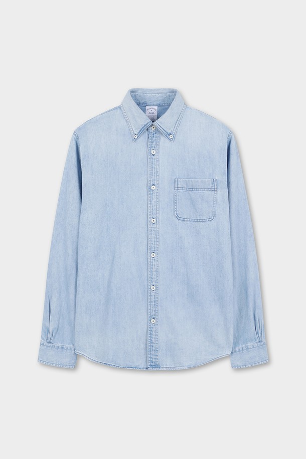 가볍고 시원한 코튼 샴브레이 셔츠 (라이트인디고) (BBTHMMF307)는 봄, 여름 시즌에 적합한 남성 셔츠입니다. 부드러운 촉감의 샴브레이 면 소재로 제작되어 편안한 착용감을 선사하며, 레귤러 핏과 긴 소매 기장으로 깔끔한 실루엣을 연출합니다. 베이직하고 캐주얼한 스타일로, 일상복뿐만 아니라 출근룩이나 비즈니스 캐주얼에도 활용 가능합니다. 차이나 칼라 디자인과 가슴 포켓 디테일이 특징이며, 미니멀, 클래식한 스타일을 선호하는 분들께 추천합니다. 라이트인디고 컬러는 어떤 하의와도 잘 어울려 다양한 스타일링을 연출할 수 있습니다.
