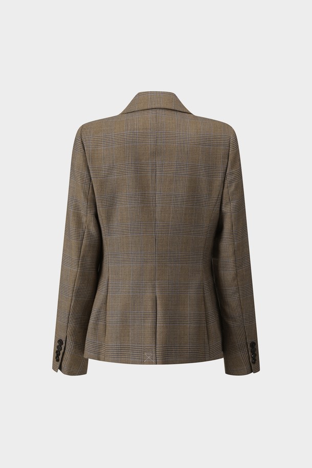 세련된 무드를 연출하는 여성 울 체크 재킷입니다. 클래식하고 미니멀한 스타일을 추구하는 분들께 추천하며, 가을, 겨울 시즌 오피스룩, 출근룩, 모임룩에 활용하기 좋습니다. 베이지 컬러의 체크 패턴이 고급스러운 분위기를 더하며, 두꺼운 울 소재로 따뜻하게 착용할 수 있습니다. 크롭 기장과 싱글 버튼 여밈, 테일러드 칼라와 포켓 디테일이 특징이며 레귤러핏으로 편안하게 착용 가능합니다. 긴 소매 기장으로 간결하면서도 세련된 스타일을 완성해 보세요.
