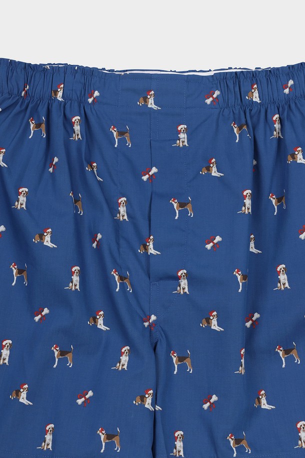 리틀 도그 박서 (블루) (BBAUMNF501)는 편안한 착용감을 선사하는 남성용 속옷입니다. 캐주얼하고 미니멀한 스타일로, 사계절 내내 활용하기 좋습니다. 면 소재로 제작되어 부드러운 촉감을 느낄 수 있으며, 강아지 프린트가 귀여운 포인트를 더합니다. 단품으로 구성되어 있으며, 일상복으로 착용하기에 적합합니다. 파란색 컬러가 시원하고 산뜻한 느낌을 줍니다.
