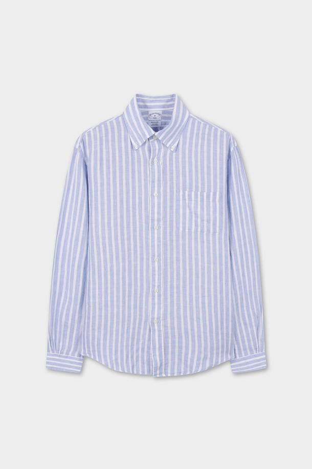 라이트블루 컬러의 린넨 스트라이프 셔츠 (린넨 셔츠)입니다. 봄, 여름 시즌에 어울리는 얇은 두께감의 레귤러핏 셔츠로, 베이직하고 클래식한 스타일을 연출합니다. 100% 린넨 소재로 제작되어 뻣뻣한 촉감이 특징이며, 차이나 칼라와 긴 소매 디자인으로 깔끔함을 더했습니다. 롤업 소매가 가능하여 다양한 스타일을 연출할 수 있으며, 데이트룩, 카페룩, 여행룩 등 TPO에 맞춰 클래식, 미니멀, 캐주얼 스타일을 완성해보세요.
