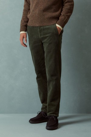 슬림핏 8W 코듀로이 팬츠 (그린) (BBPCMNF402)