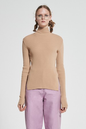 [21FW] Fitted Slit Wool Knit Top - CAMEL