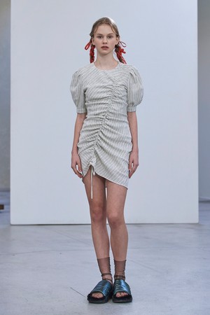 [22SS 1차 리오더] Puff Sleeve Dress - Stripe