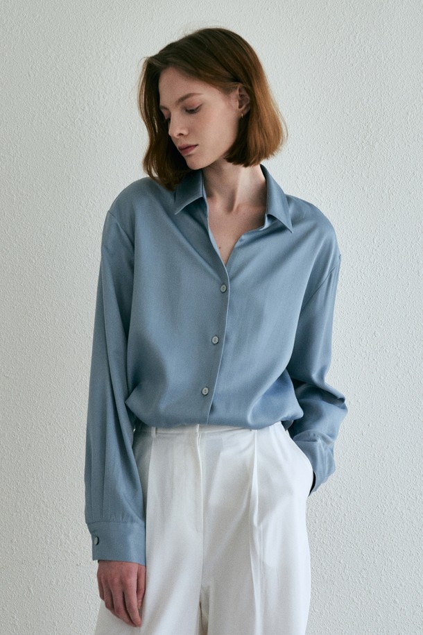 BY GINGER - 셔츠 - [23SS]Glossy loose-fit shirt - sky blue