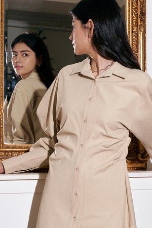 Balloon shirring slim blouse - beige