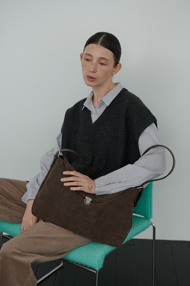 RE:FRAME - 숄더백 - Flap hobo bag series Suede brown