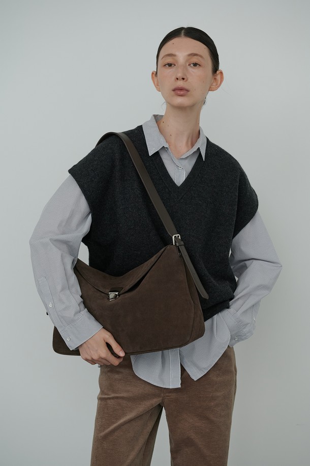 RE:FRAME - 숄더백 - Flap hobo bag series Suede brown