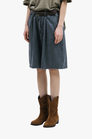 EASY DENIM SHORTS