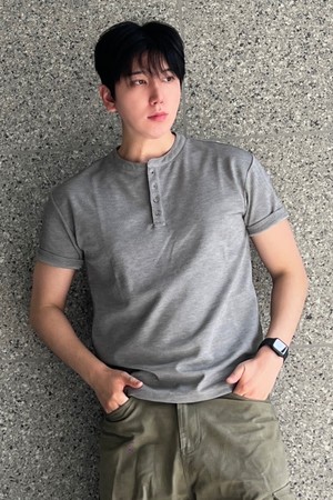 헨리넥 오버핏 반팔 티셔츠_그레이