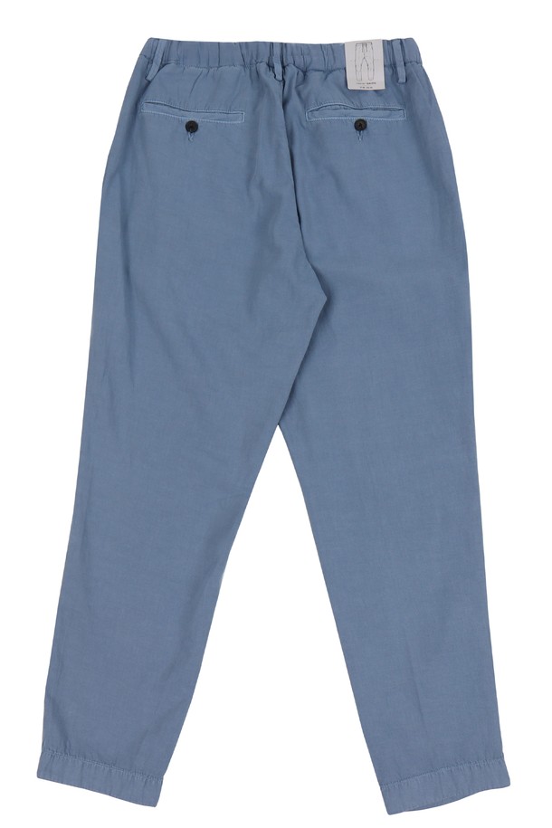 **제품 설명:**

봄, 여름 시즌에 시원하게 즐길 수 있는 5가지 컬러의 밴딩 린넨 바지 PT159A입니다. 스카이블루, 그린, 블랙, 화이트, 베이지의 다채로운 색상으로 출시되어 어떤 상의와도 편안하게 매치할 수 있습니다. 면과 린넨 혼방 소재로 제작되어 부드러운 촉감과 적당한 두께감을 자랑하며, 베이직핏 디자인으로 편안한 착용감을 선사합니다.
