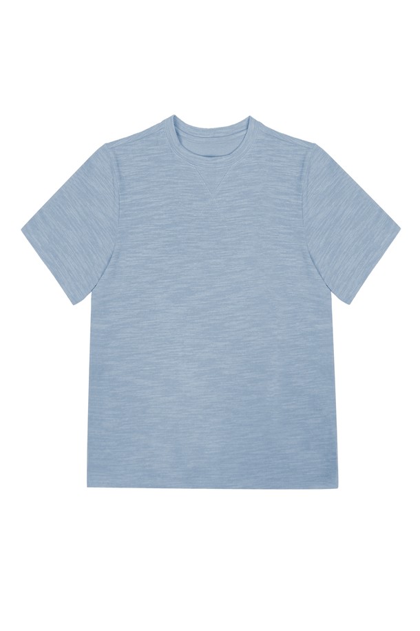 남성 솔리드 슬리브 반팔 티셔츠 STEE101A는 베이직한 스타일의 무지 티셔츠입니다. 부드러운 촉감의 면과 폴리에스테르 혼방 소재로 제작되었으며, 라운드넥과 루즈핏으로 편안하게 착용할 수 있습니다. 봄, 여름, 가을, 겨울 사계절 모두 활용 가능하며, 데이트룩이나 집콕룩 등 다양한 TPO에 적합합니다. 컬러는 블루, 베이지, 블랙, 화이트 4가지로 출시되었으며, 니트 느낌으로 제작되어 기본 아이템으로 활용하기 좋습니다. 약간의 신축성이 있으며 비침은 없습니다. 평소보다 한 사이즈 크게 선택하는 것을 추천합니다.
