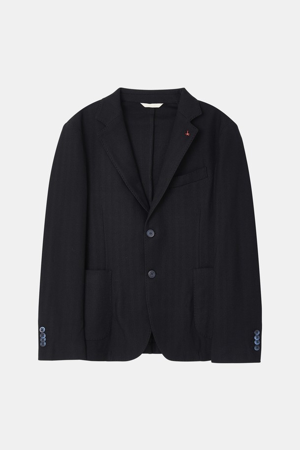 블랙 컬러의 헤링본 패턴이 돋보이는 CJK107 스판 자켓입니다. 봄, 가을에 착용하기 적합하며, 베이직한 스타일로 일상복으로 활용하기 좋습니다. 폴리에스터, 레이온, 폴리우레탄 혼방 소재로 제작되어 신축성 있는 편안한 착용감을 선사하며, 긴 소매와 버튼 여밈, 베이직 핏 디자인이 특징입니다. 안주머니 버튼 디테일과 브랜드 라벨 패치가 돋보입니다.
