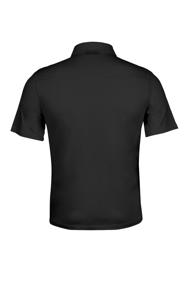 남성용 고급 텐셀 셔츠형 반팔 카라 티셔츠 STEE102A는 부드러운 텐셀과 면 혼방 소재로 제작되어 얇고 편안한 착용감을 제공합니다. 베이직한 디자인에 슬림핏으로 제작되었으며, 베이지, 블랙, 화이트 색상으로 출시되었습니다. 일상복으로 적합한 이 셔츠는 약간의 신축성이 있으며 비침이 없어 여름철에 활용하기 좋습니다.
