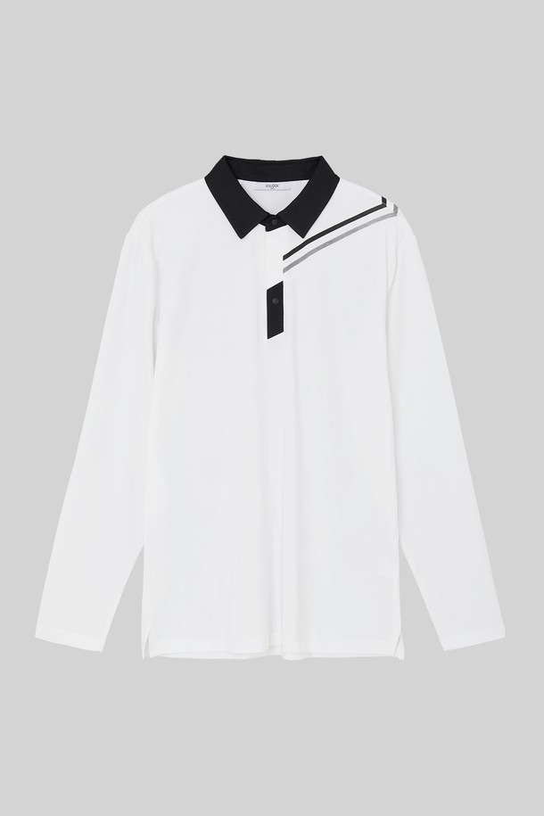 스포츠 사선 스판 카라넥 긴팔 티셔츠 CTEE126은 남녀 공용으로, 봄, 가을에 스포티하게 연출하기 좋은 상의입니다. 화이트와 블랙 두 가지 색상으로 출시되었으며, 레귤러 핏에 긴 소매 기장으로 제작되었습니다. 신축성 있는 스판 소재를 사용하여 활동성을 높였으며, 카라넥과 사선 패턴으로 디자인 포인트를 더했습니다. 피트니스룩, 러닝룩, 골프룩 등 다양한 스포츠 활동과 일상에서 캐주얼하게 활용하기 좋습니다.
