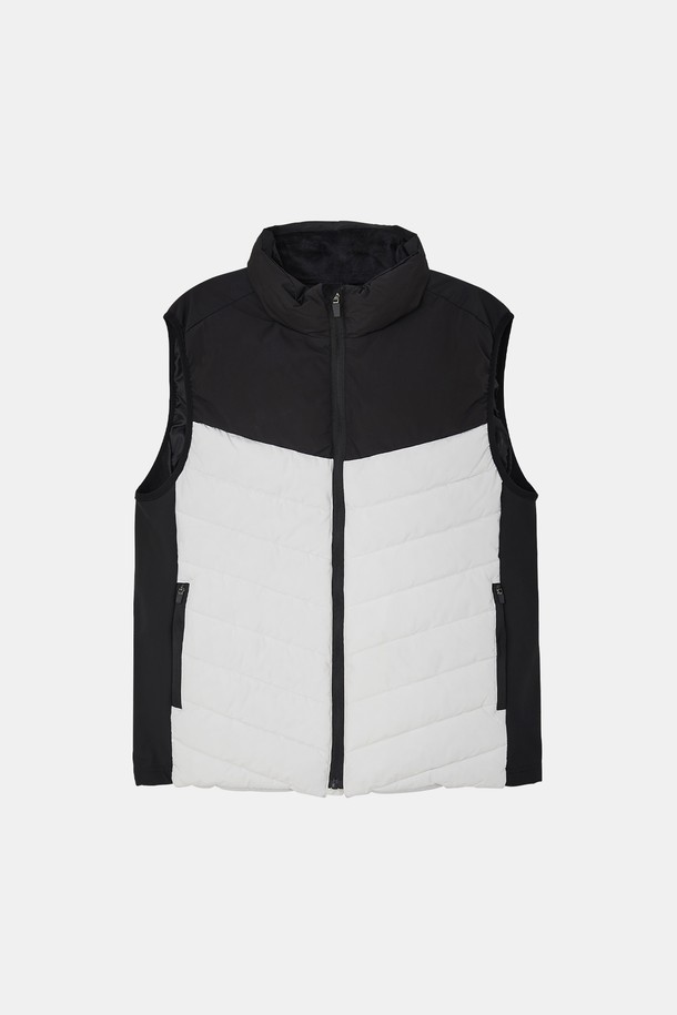 웰론 스트레치 패딩 베스트 CJP147는 겨울철 따뜻함과 스타일을 동시에 만족시키는 공용 패딩 베스트입니다. 부드러운 웰론 소재와 나일론 소재를 사용하여 편안한 착용감을 선사하며, 두꺼운 두께감으로 보온성을 높였습니다. 블랙, 화이트 두 가지 깔끔한 컬러로 출시되어 어떤 옷에도 쉽게 매치할 수 있으며, 캐주얼, 스포티, 미니멀 스타일을 즐겨 입는 분들께 추천합니다. 집업 스타일의 레귤러핏으로 활동성을 높였으며, 스트레치 기능이 있어 편안한 움직임을 보장합니다. 민소매 디자인으로 다양한 레이어드 연출이 가능하며, 일상에서 폭넓게 활용할 수 있습니다.
