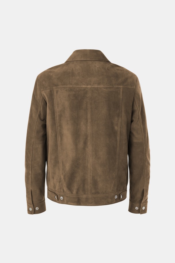 세련된 남성미를 더하는 멀티컬러 카라넥 양가죽 집업 점퍼 CLJP117입니다. 부드러운 양가죽과 스웨이드 소재의 조화로 고급스러운 분위기를 연출하며, 네이비, 카키, 브라운 세 가지 컬러로 폭넓은 선택지를 제공합니다. 베이직한 디자인에 카라넥 디테일이 더해져 클래식, 미니멀, 캐주얼 등 다양한 스타일을 소화할 수 있습니다. 봄, 가을 간절기에 데이트룩, 가을 나들이룩, 여행룩 등 다채로운 TPO에 활용하기 좋으며, 히든 타입 포켓, 안쪽 주머니, 방수 처리 가공 및 안감 폴리에스터 100%로 실용성까지 갖췄습니다. 베이직핏으로 편안한 착용감을 선사하는 긴소매 점퍼입니다.
