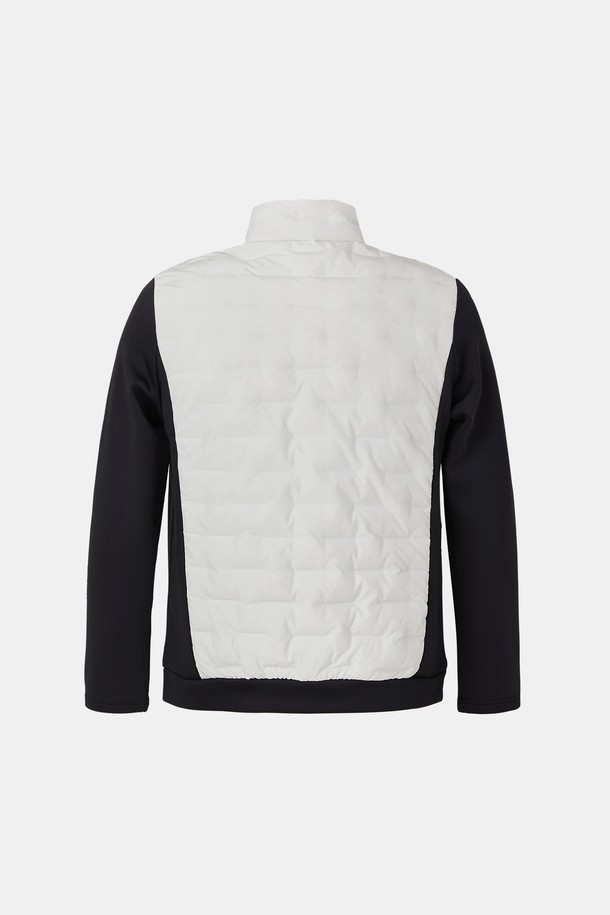 스포츠 네오프렌 다운 퀼팅 점퍼 CJP144는 겨울철 스포츠 활동과 일상에서 모두 활용 가능한 공용 아우터입니다. 보온성이 뛰어난 다운 충전재와 두꺼운 네오프렌 소재를 사용하여 추운 날씨에도 따뜻함을 유지해 줍니다. 스포티한 무드를 연출하는 크롭 기장의 레귤러핏 디자인으로, 등산, 러닝, 피트니스 등 다양한 TPO에 적합합니다. 화이트와 블랙 두 가지 색상으로 출시되어 미니멀하고 캐주얼한 스타일을 완성할 수 있습니다. 집업 스타일의 퀼팅 점퍼로 활동성을 높였습니다.
