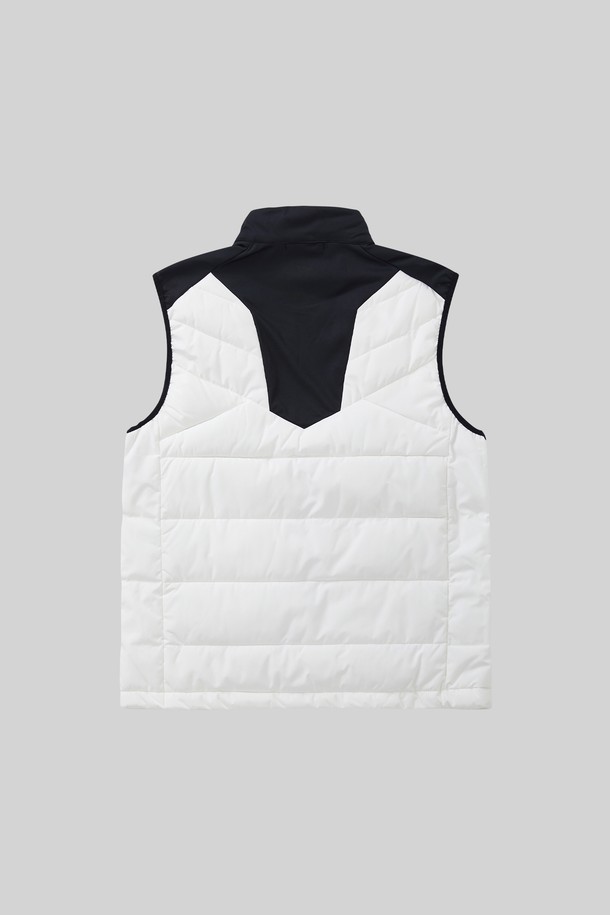 **웰론 스포츠 패딩 베스트 CJP148**

활동적인 겨울을 위한 웰론 스포츠 패딩 베스트입니다. 화이트와 블랙 두 가지 색상으로 출시되어 어떤 스타일에도 쉽게 매치할 수 있습니다. 웰론 소재를 사용하여 부드러운 촉감과 뛰어난 보온성을 제공하며, 두꺼운 두께감으로 추운 날씨에도 따뜻하게 몸을 보호합니다. 집업 스타일의 레귤러핏 디자인으로 편안한 착용감을 선사하며, 캠핑룩, 스포티, 캐주얼, 미니멀 스타일 등 다양한 TPO에 활용 가능합니다. 배색 디자인과 소매 없는 디자인으로 활동성을 높였습니다. 
