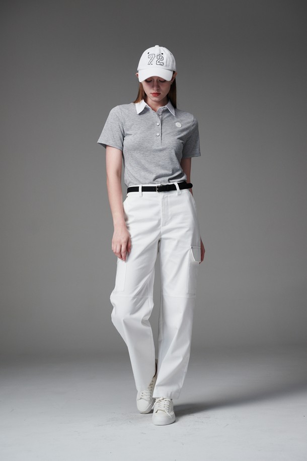 리벳 디테일 포켓 팬츠는 여성 골프룩과 일상복으로 활용 가능한 세미 와이드 팬츠입니다. 화이트 컬러의 무지 디자인으로, 캐주얼, 스포티, 미니멀 스타일을 연출할 수 있습니다. 면, 폴리에스터, 스판 혼방의 조직감 있는 원단으로 제작되어 편안한 착용감을 선사합니다. 금속 리벳 디테일과 카고 스타일의 포켓 디자인이 특징이며, 여름과 가을에 적합한 긴 기장의 바지입니다. 세미 와이드 핏으로 다리가 길어 보이는 효과를 줍니다.
