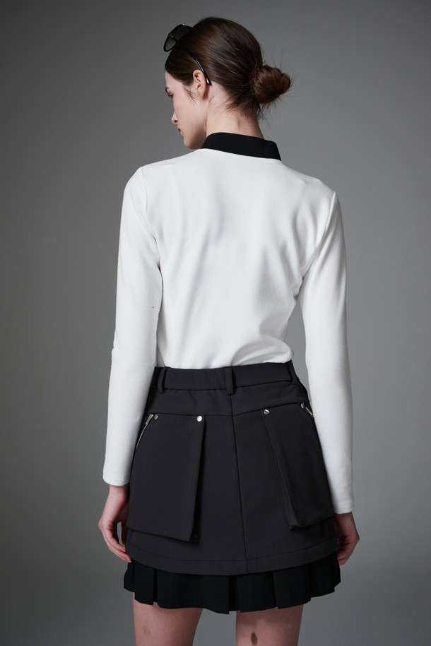 부드러운 플리스 소재의 여성 슬림 핏 집업 자켓입니다. 화이트와 블랙 두 가지 색상으로 제공되며, 가을과 겨울에 따뜻하게 착용할 수 있습니다. 네크라인에는 블랙 니트 배색이 포인트로 들어가 미니멀하면서도 스포티한 스타일을 연출합니다. 골프룩은 물론 일상에서도 편안하게 활용 가능하며, 두꺼운 두께감으로 보온성을 높였습니다. 긴 소매 기장의 무지 디자인으로 다양한 룩에 매치하기 좋습니다.
