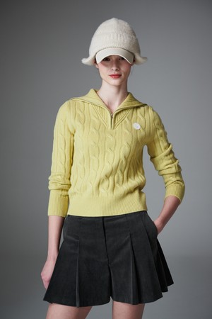 Corduroy tuck shorts 코듀로이 턱 쇼츠