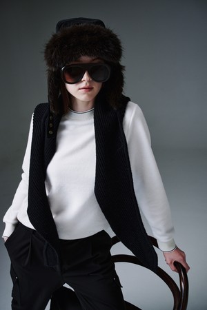 Hairy Rib Pullover 헤어리 립 풀오버_IVORY-a
