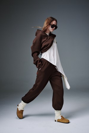 72 String Pants 72 스트링 팬츠_BROWN-a