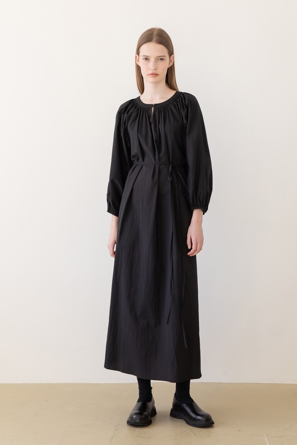 JMARK New York - 긴소매 원피스 - Raglan maxi dress - Black