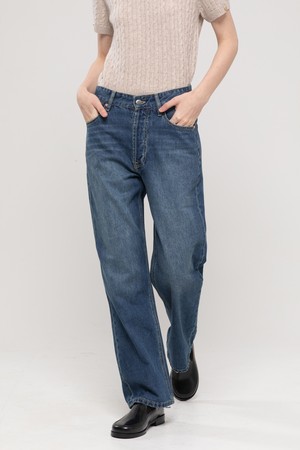 Straight denim pants