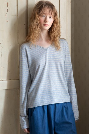 V-neck stripe knitwear_2color