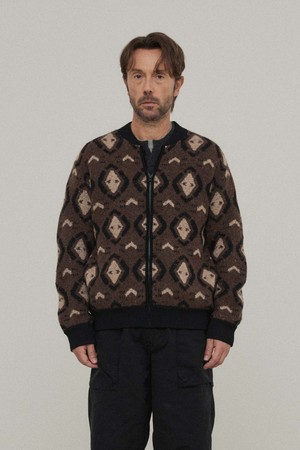 에스닉 자카드 가디건_BROWN