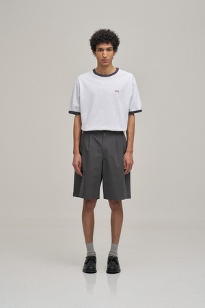 Two Tuck Banded Shorts (Graphite)