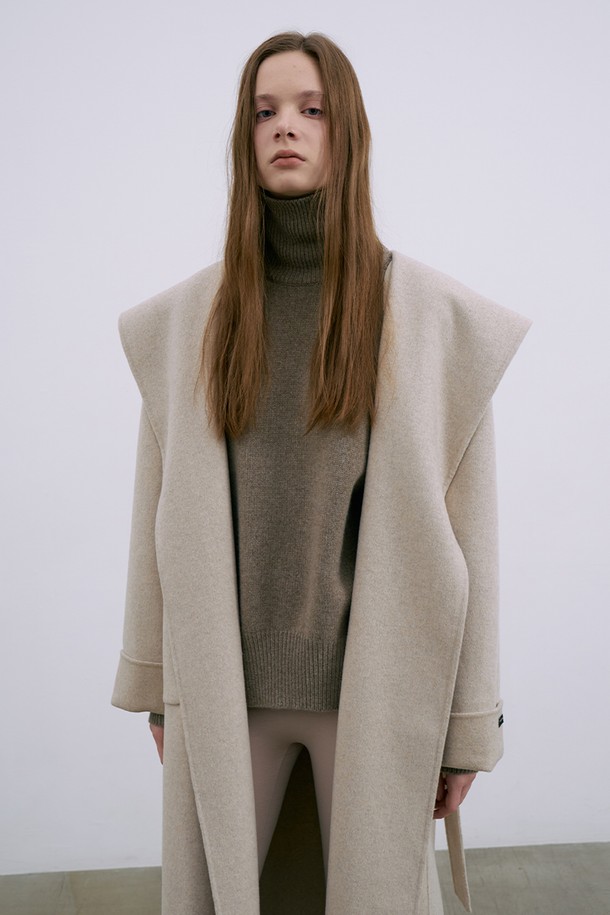 RENEJ - 스웨터 - Air Wool Turtleneck Knit