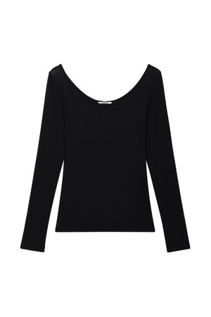 New deep U-neck T-shirt