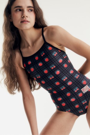 [스트로베리 테이블_블랙] 원피스 수영복_BLACK-a