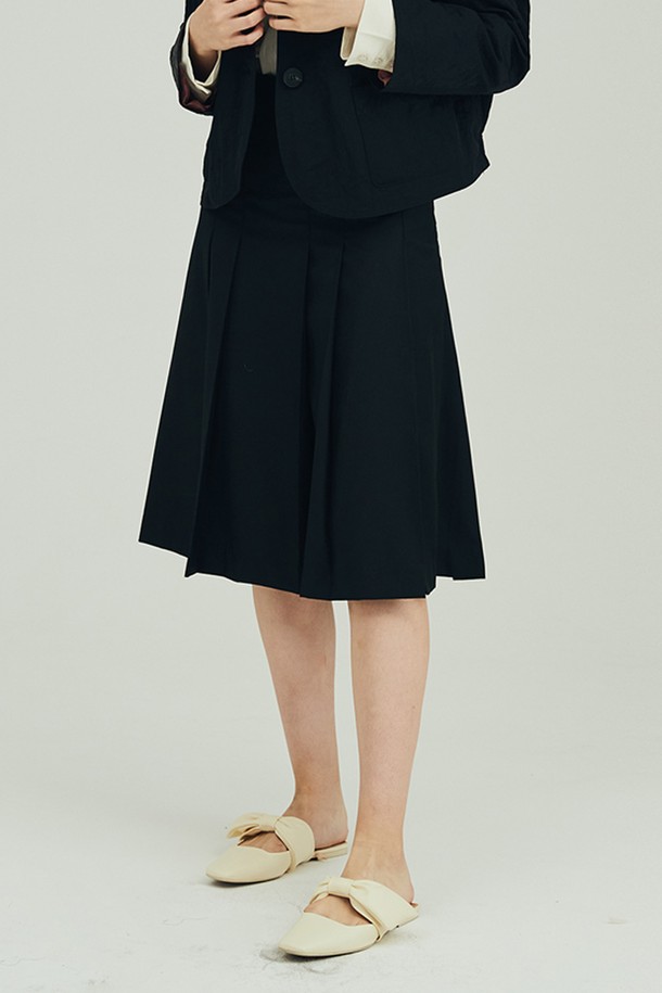 OPENING SUNSHINE - 미디스커트 - [리퍼브]PLEATED SLIT SKIRT_BLACK