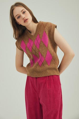 ARGYLE KNIT VEST_PINK