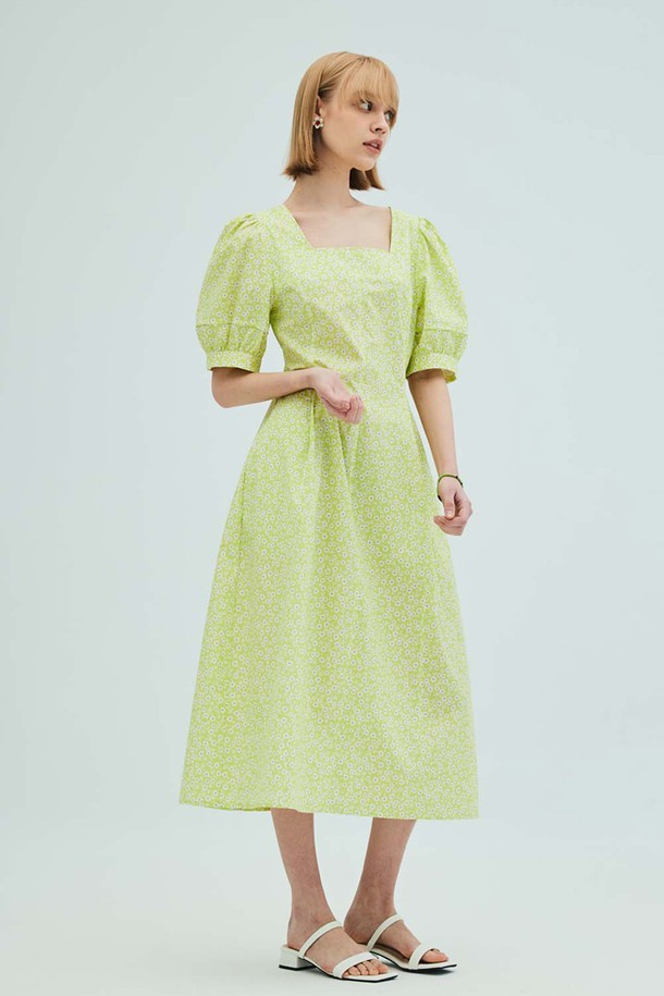 OPENING SUNSHINE - 반소매 원피스 - Square-neck puff sleeve flare dress_Lime