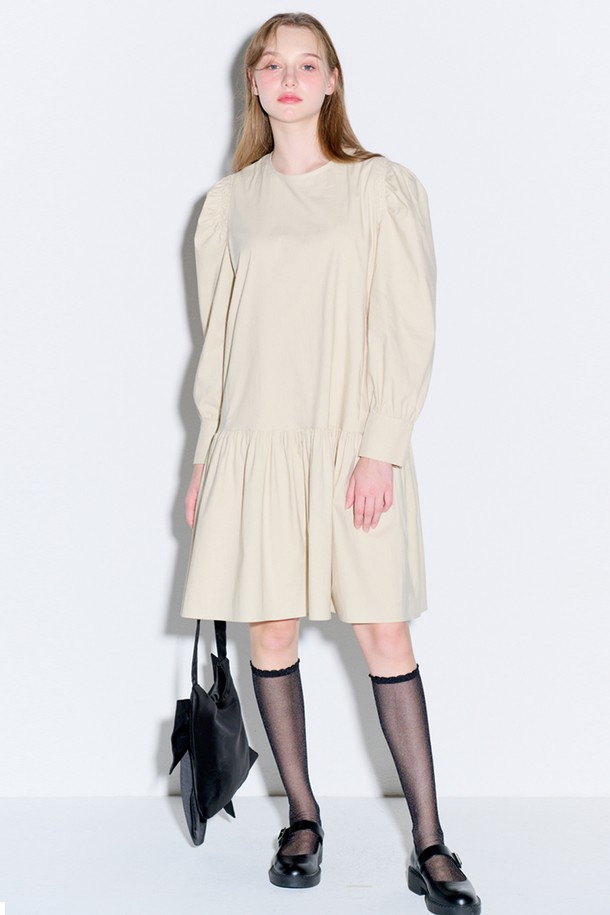 OPENING SUNSHINE - 긴소매 원피스 - Back ribbon long sleeve shirring mini dress_Cream