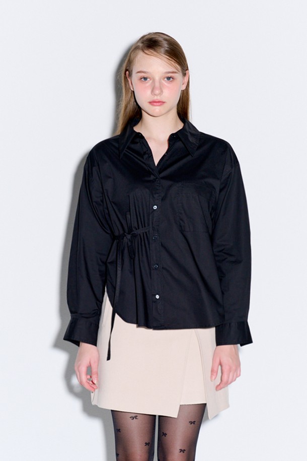 OPENING SUNSHINE - 셔츠 - Loose fit strap detail shirt_Black