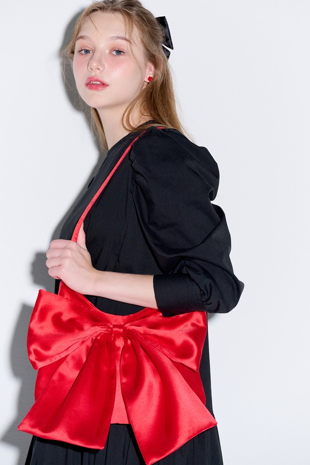 OPENING SUNSHINE - 숄더백 - Big Ribbon Satin Bag Red