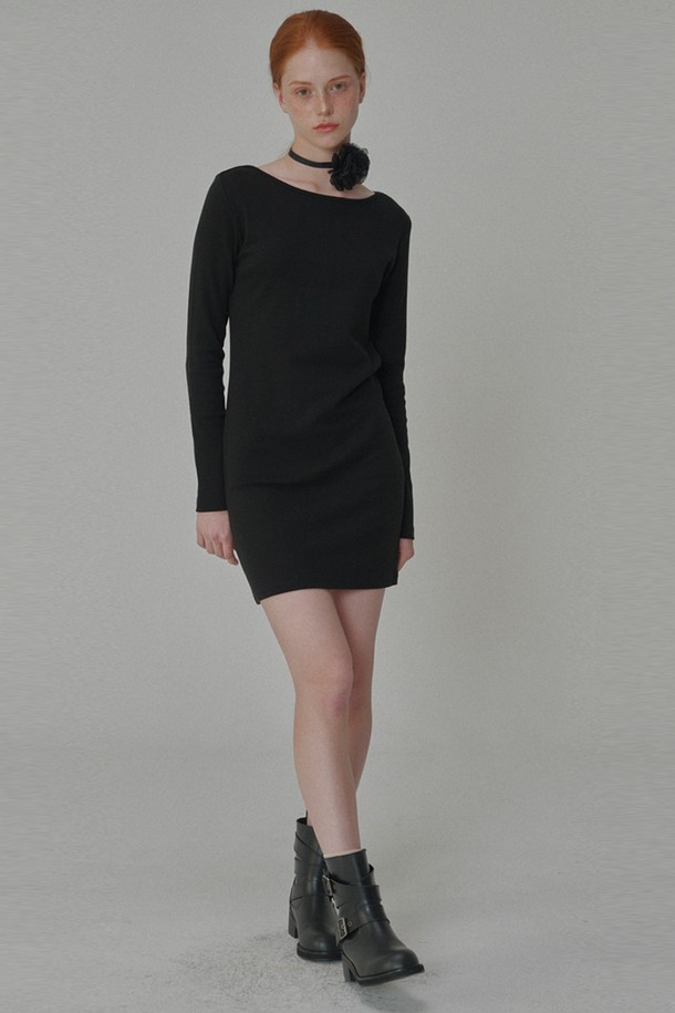 OPENING SUNSHINE - 긴소매 원피스 - Basic Slim Jersy Mini Dress_Black