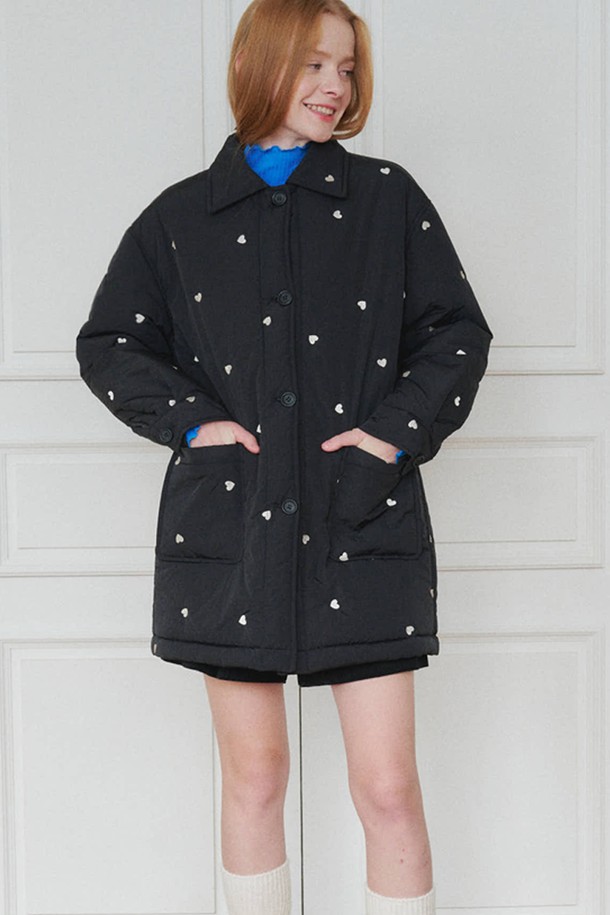 OPENING SUNSHINE - 패딩 - Heart-patterned Padding Half Coat_Black