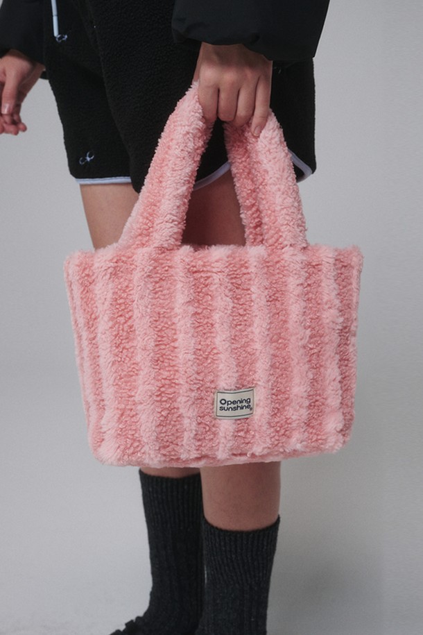 OPENING SUNSHINE - 여성 가방 - Striped shearling tote bag_Pink