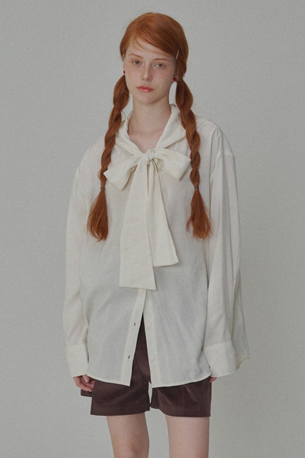 OPENING SUNSHINE - 블라우스 - Silky Tie Hodieed Ribbon Blouse_Ivory