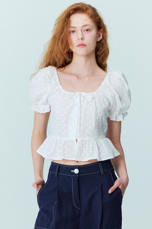 Flower embroidery puff blouse_white