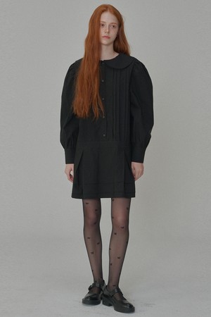 Round Collar Pin-tuck Mini Dress_Black