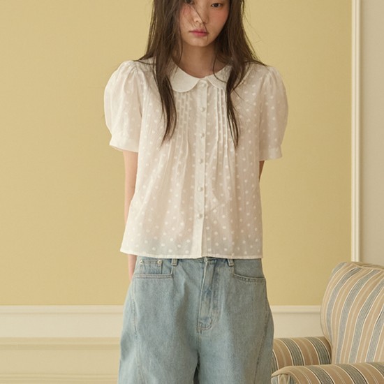Flower embroidery round collar puff blouse_White