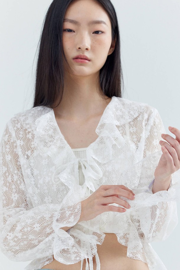 OPENING SUNSHINE - 블라우스 - Ruffle Lace Feminine Blouse_White